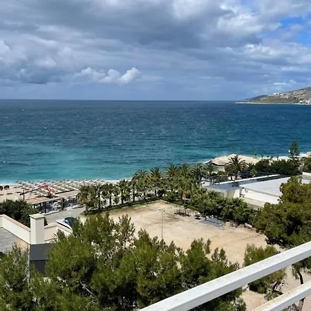Apartment Cruise Ship Penthouse - 99m2 Terrace - 10 Guests Sarande